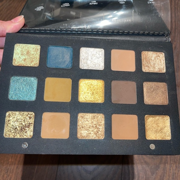 Natasha Denona Gold Palette (Original) - Picture 10 of 12